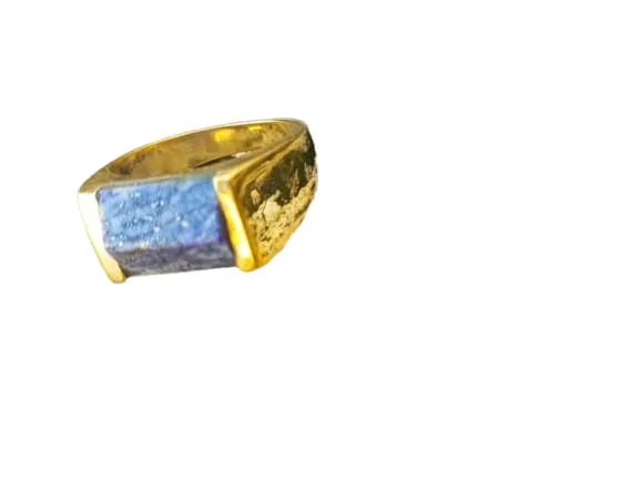 SODALITE STONE