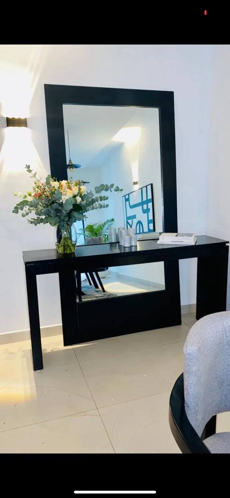 Mirror and Table Console