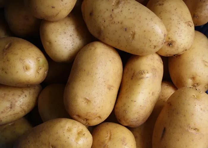 Irish potatoes / Viazi sold per kg