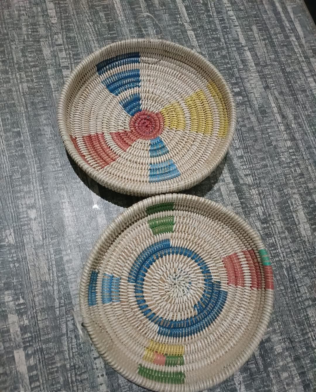 Decorative wall hangings /normal uteo