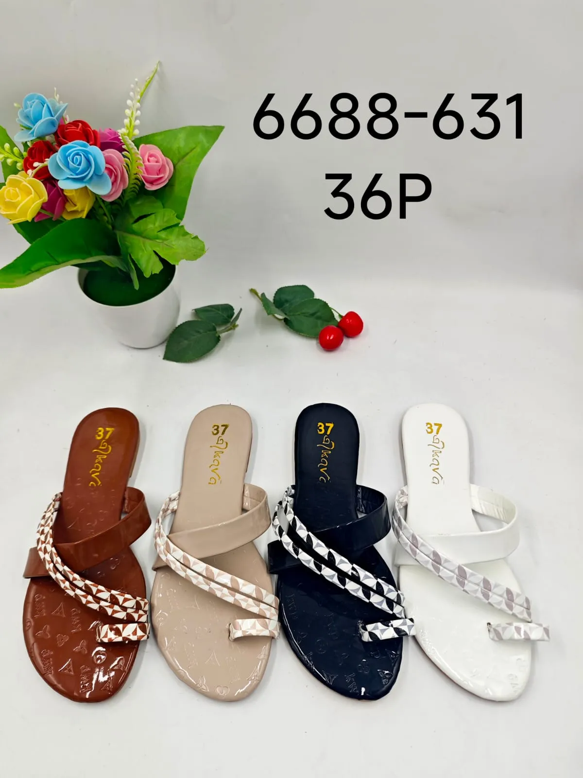 6688-631 - (Size 37)