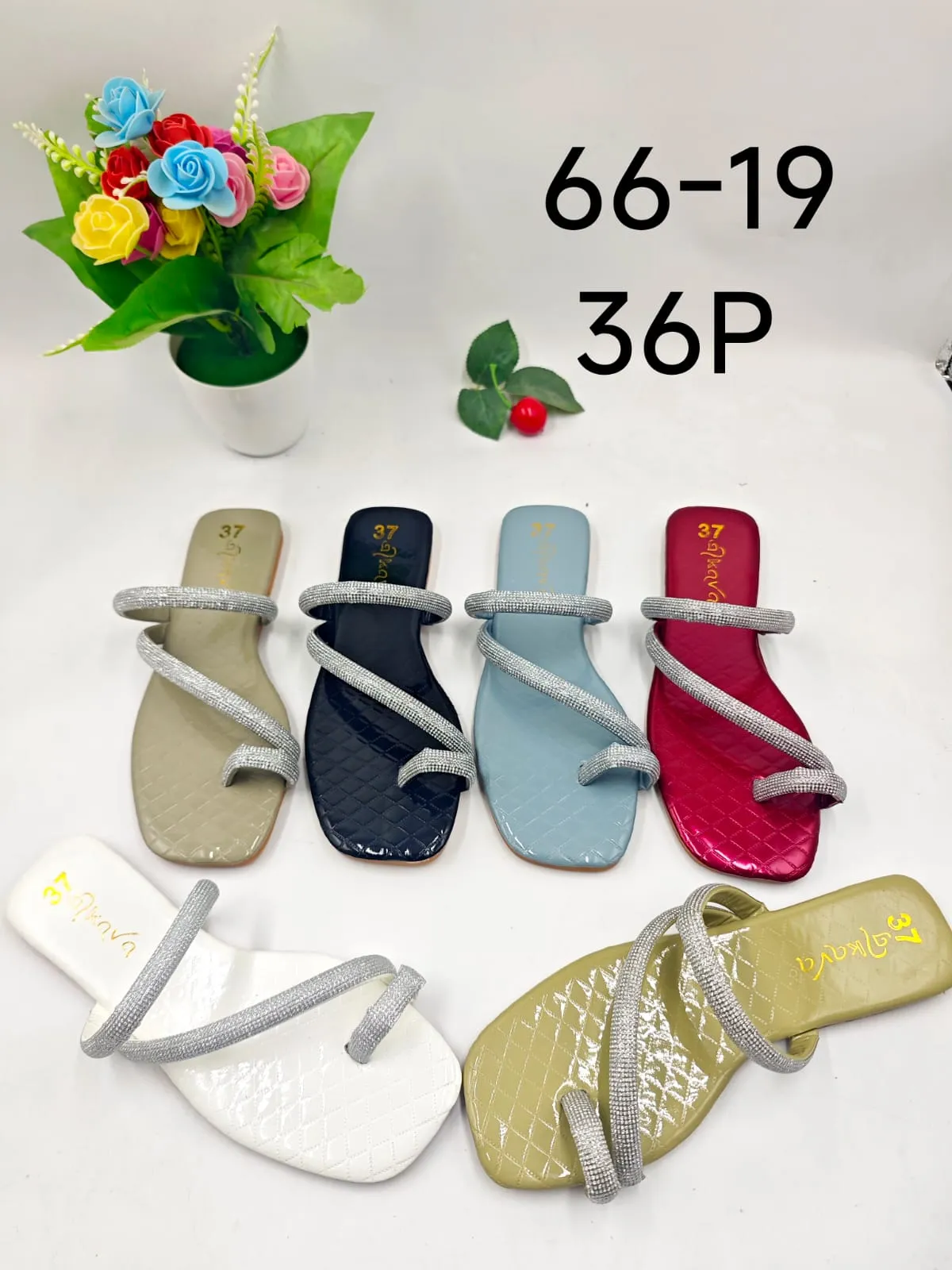 66-19 - (Size 37)