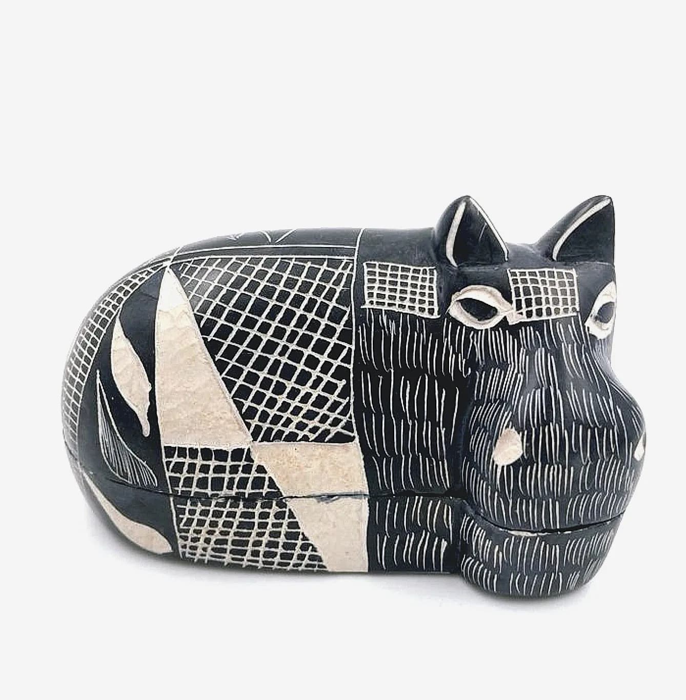 Hand-Carved Soapstone Hippo Souvenir – Black & White Tribal Pattern